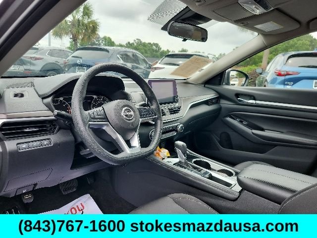 Used 2023 Gray Nissan 2.5 SV image 18