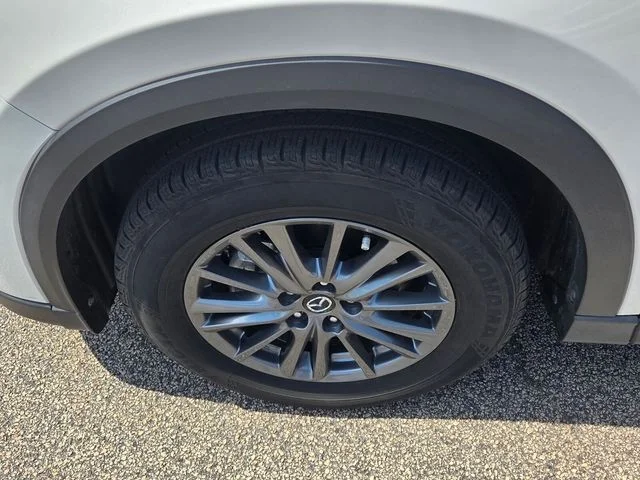 Used 2021 White Mazda Touring image 19