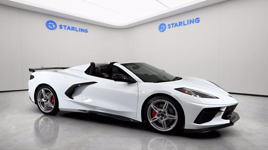 Used 2025 Arctic White Chevrolet 3LT image 13