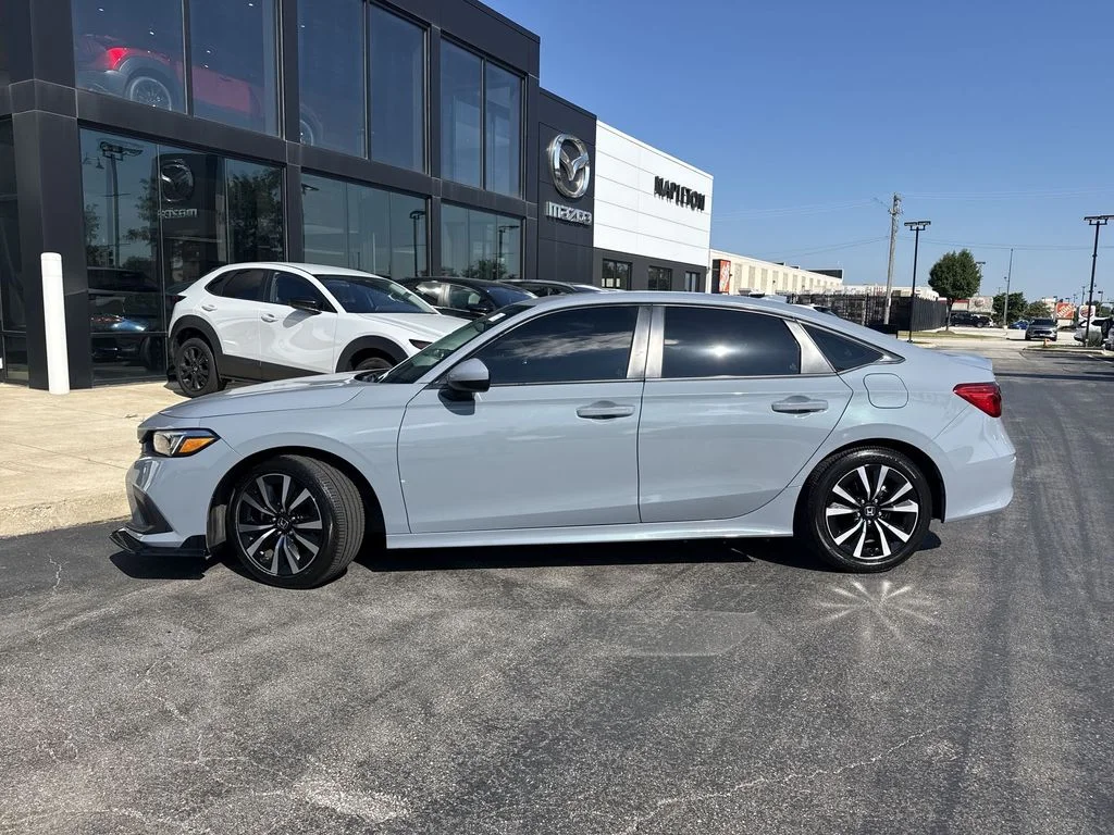 Used 2024 Gray Honda EX image 8