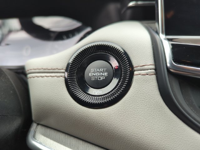 Used 2024 Gray Jeep Limited image 44