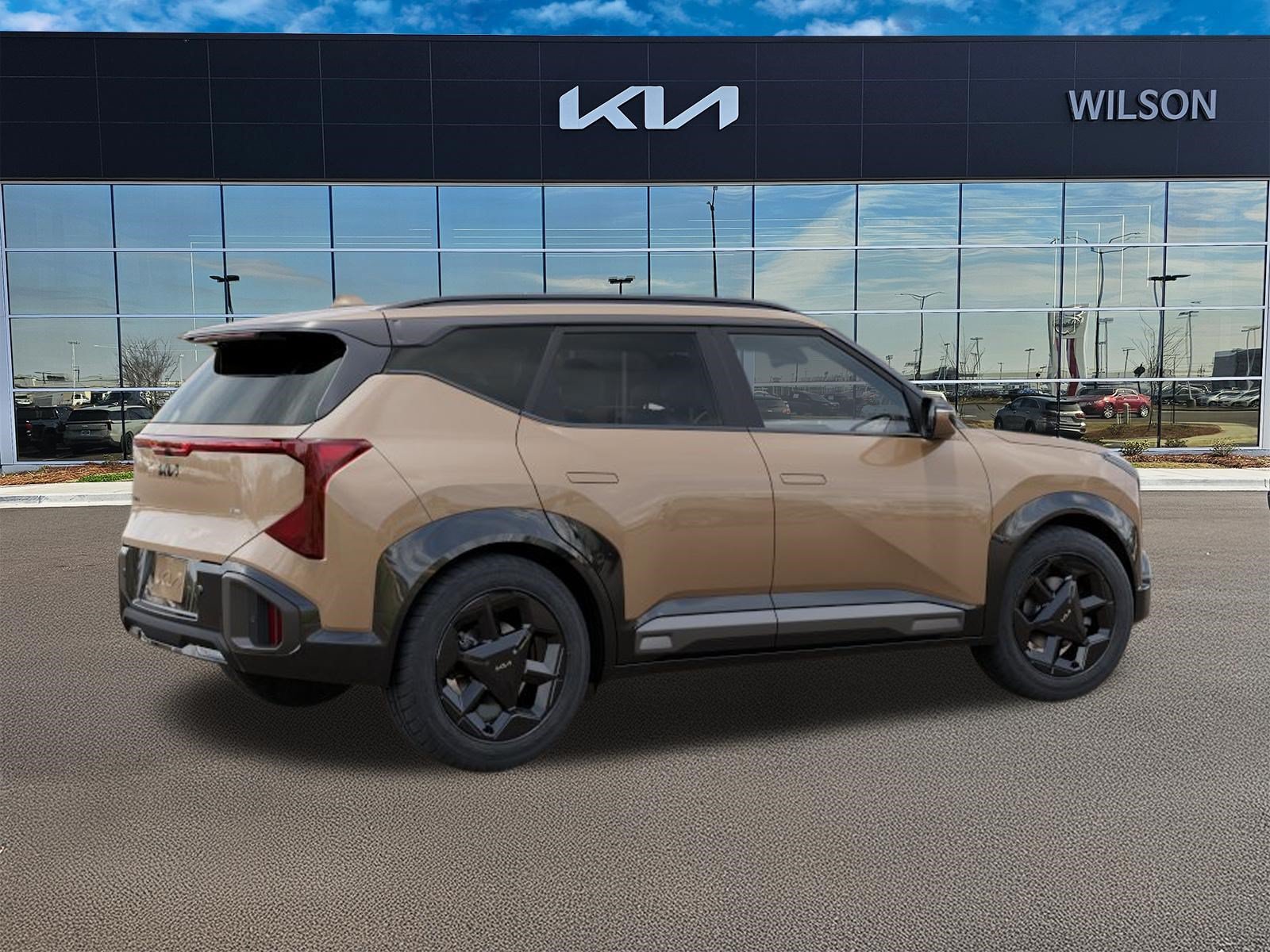New 2027 Brown Kia X-Line S image 6