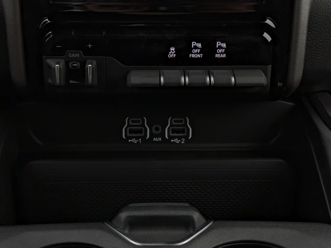 New 2026 Black RAM Sport - - Hurricane Turbo - 3.92 Axle - Anti-Spin Diff - Remote Start & More! image 24