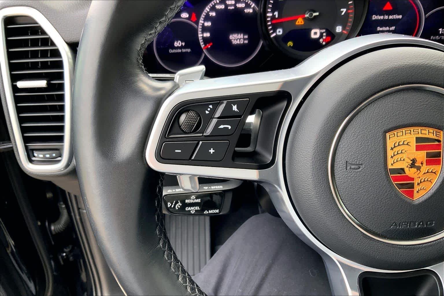 2022 Porsche Cayenne Base - Photo 22