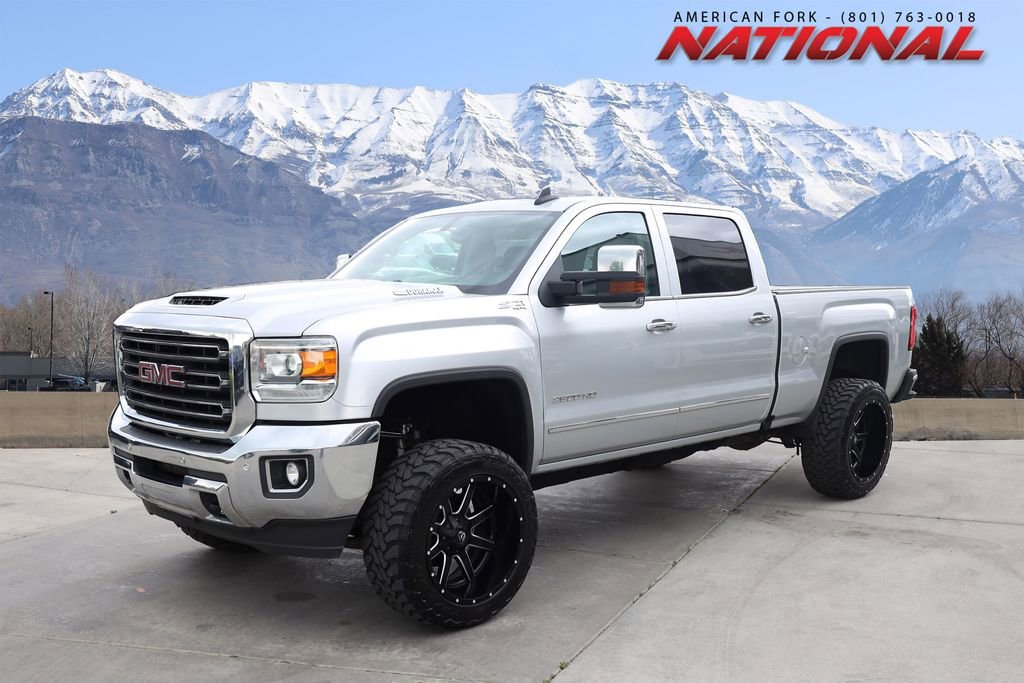 2018 GMC Sierra 4WD Crew Cab Standard Box SLT's photo