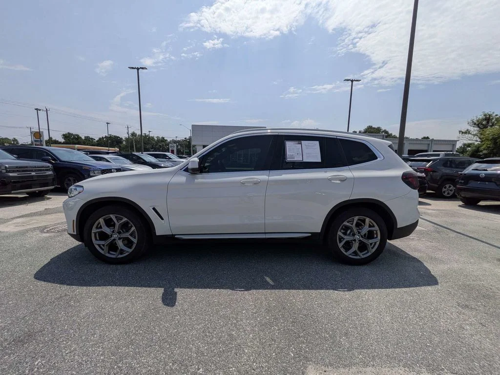 Used 2023 White BMW xDrive30i image 6