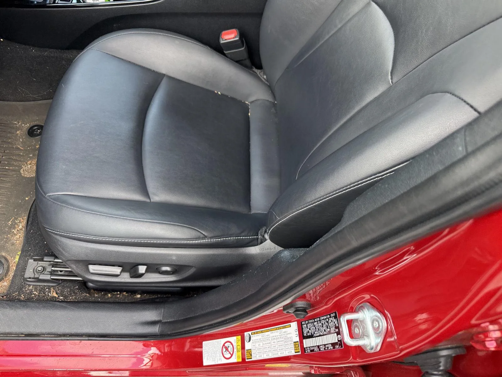 Used 2021 Supersonic Red Toyota Limited image 5