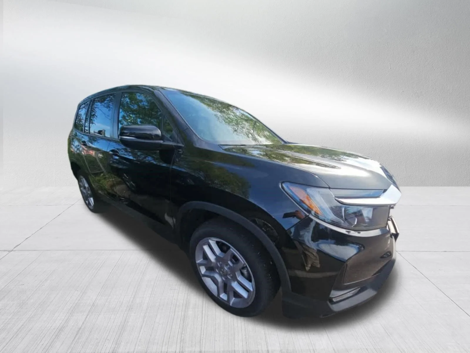 Certified Used 2025 Crystal Black Pearl Honda EX-L image 3