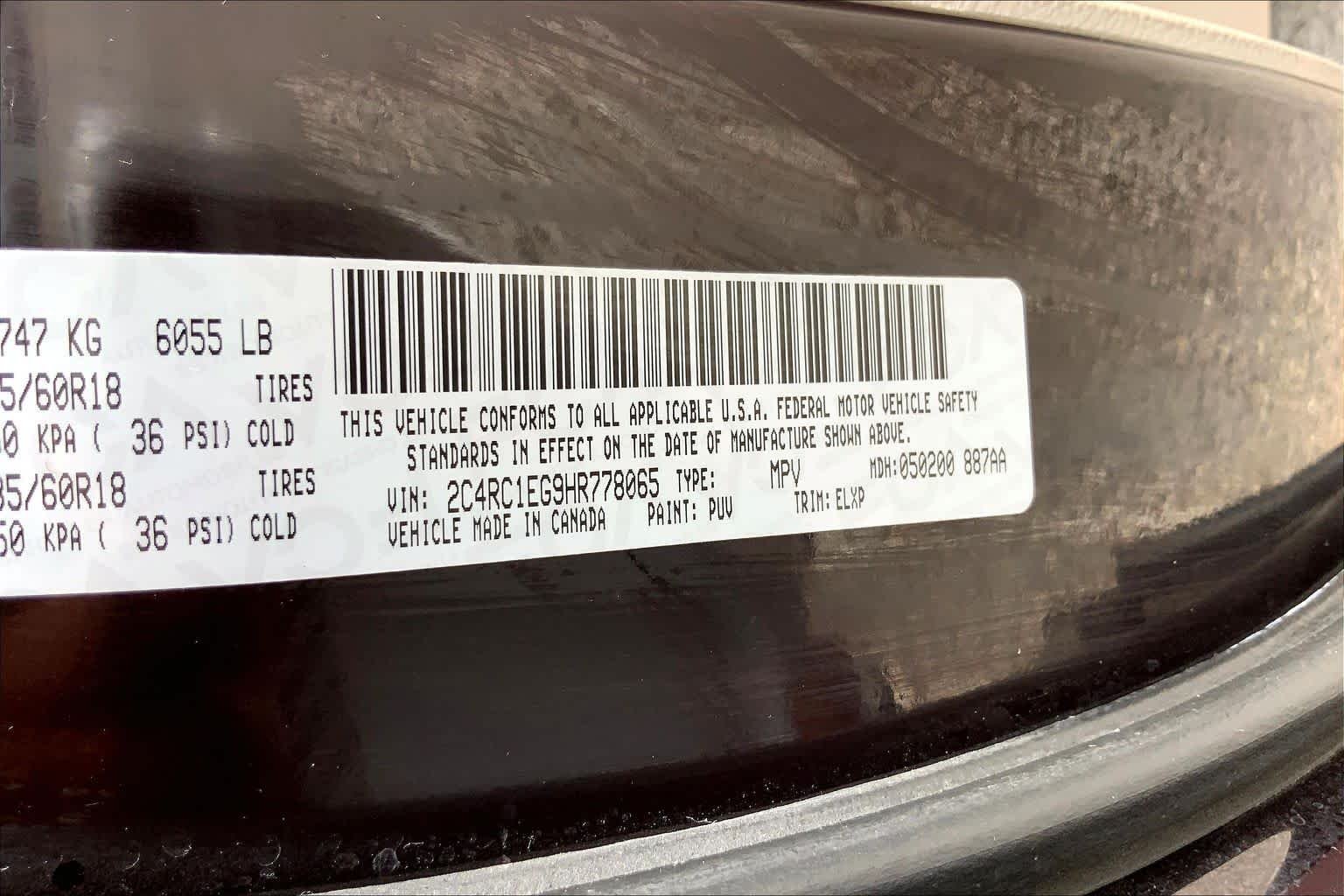 Used 2017 Dark Cordovan Pearlcoat Chrysler Touring-L Plus image 36