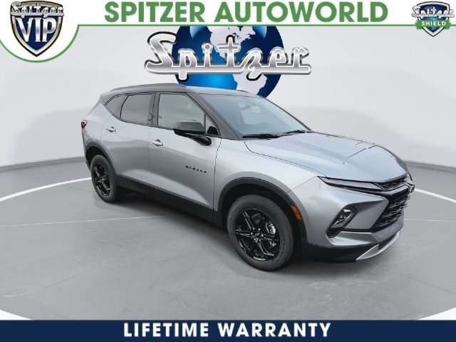 2026 Chevrolet Blazer photo 4 of 42