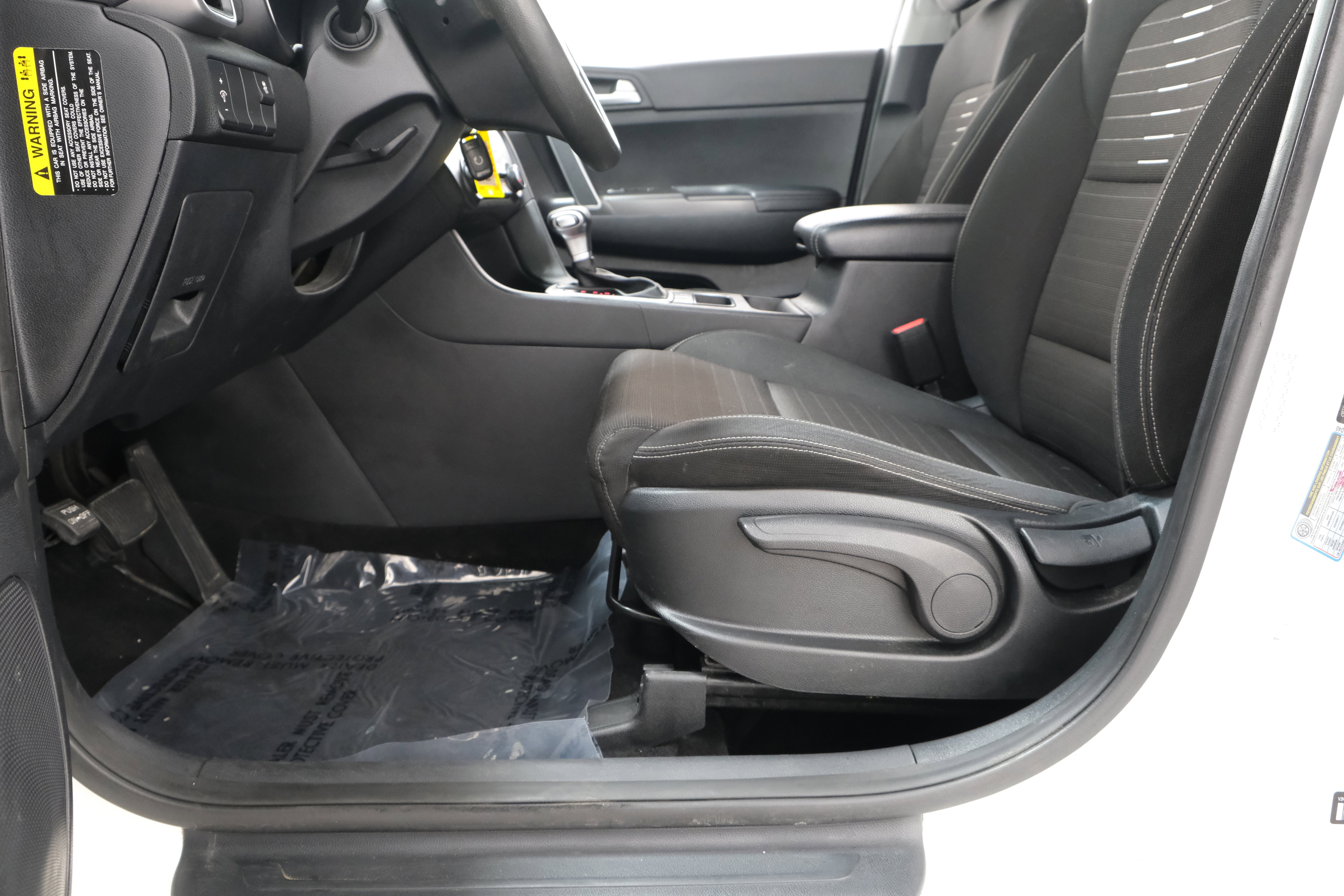 Used 2018 Clear White Kia LX image 31