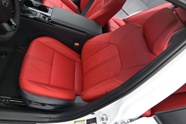 New 2026 Wind Chill Pearl Toyota XSE image 10