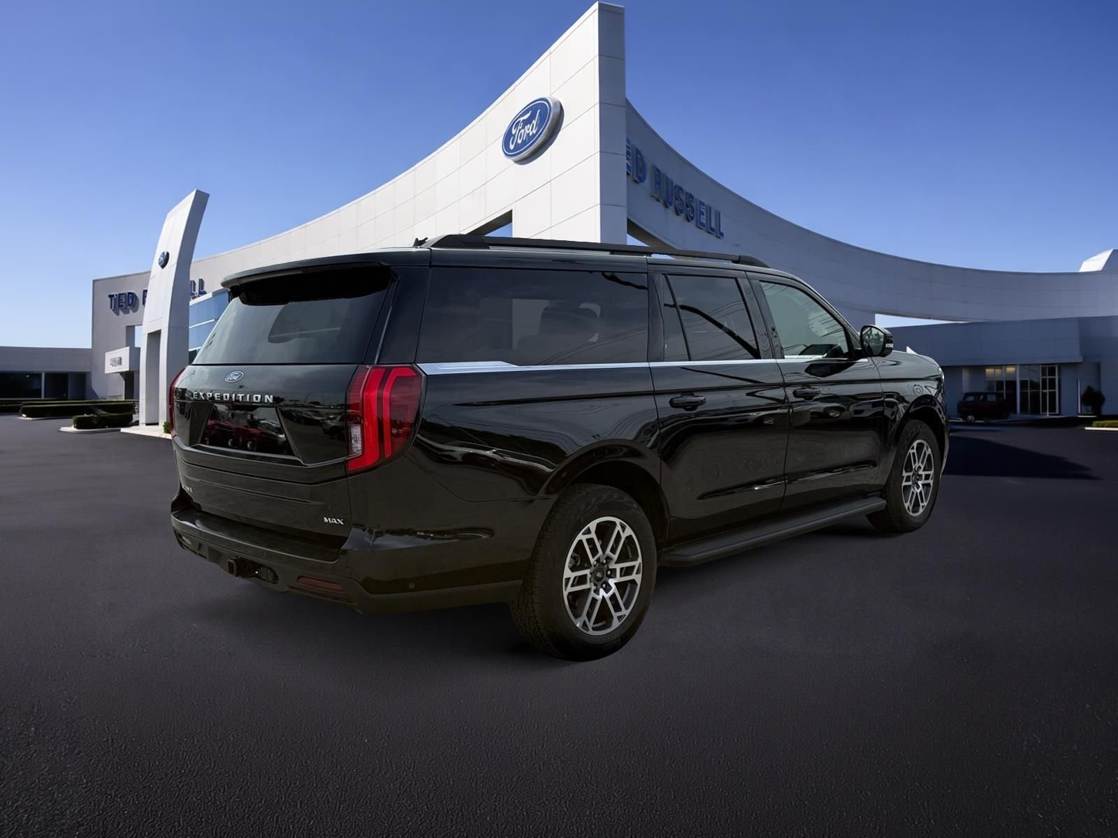 Used 2025 Black Ford Active image 6