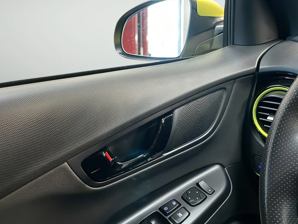 Used 2018 Green Hyundai Limited image 30