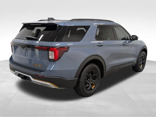 New 2026 Vapor Blue Metallic Ford Tremor® image 49