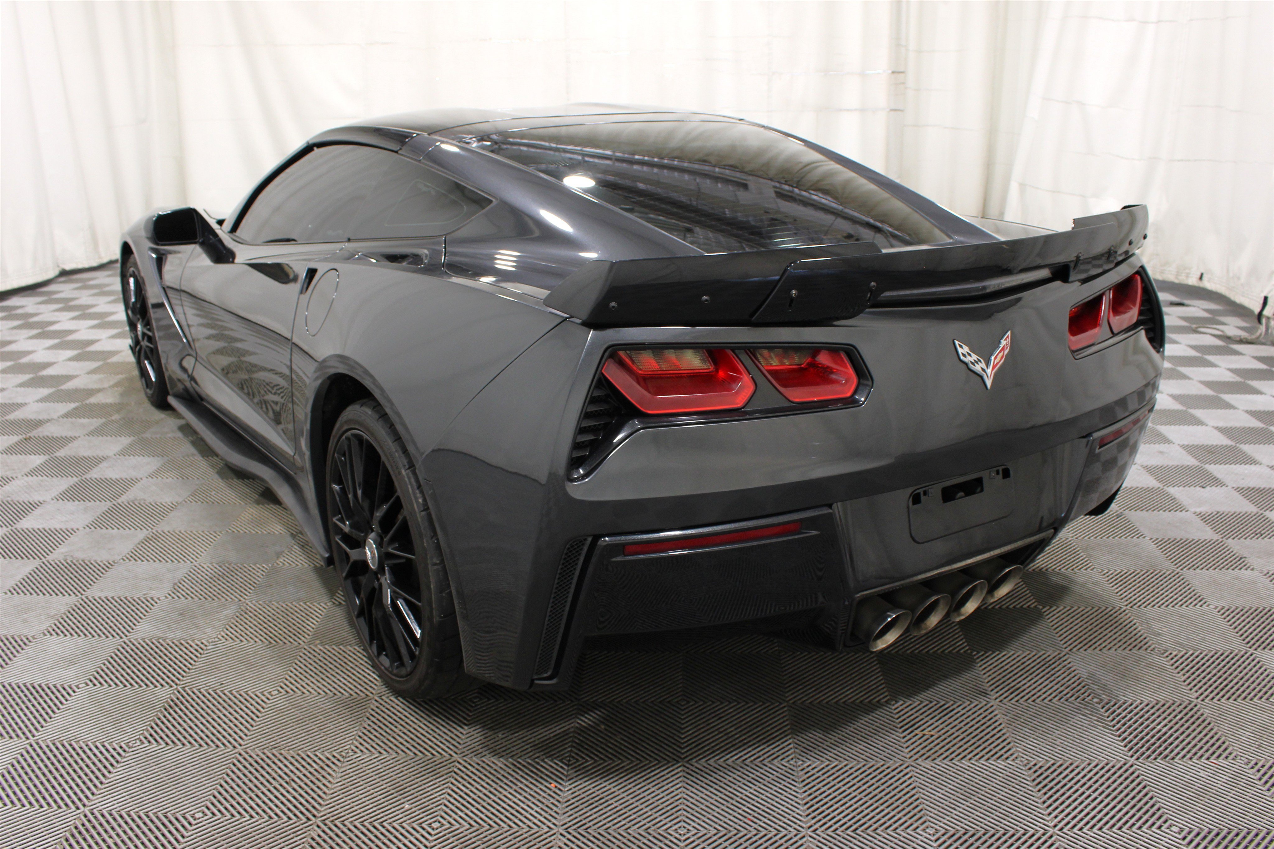 Used 2014 Cyber Gray Metallic Chevrolet Z51 2LT image 27
