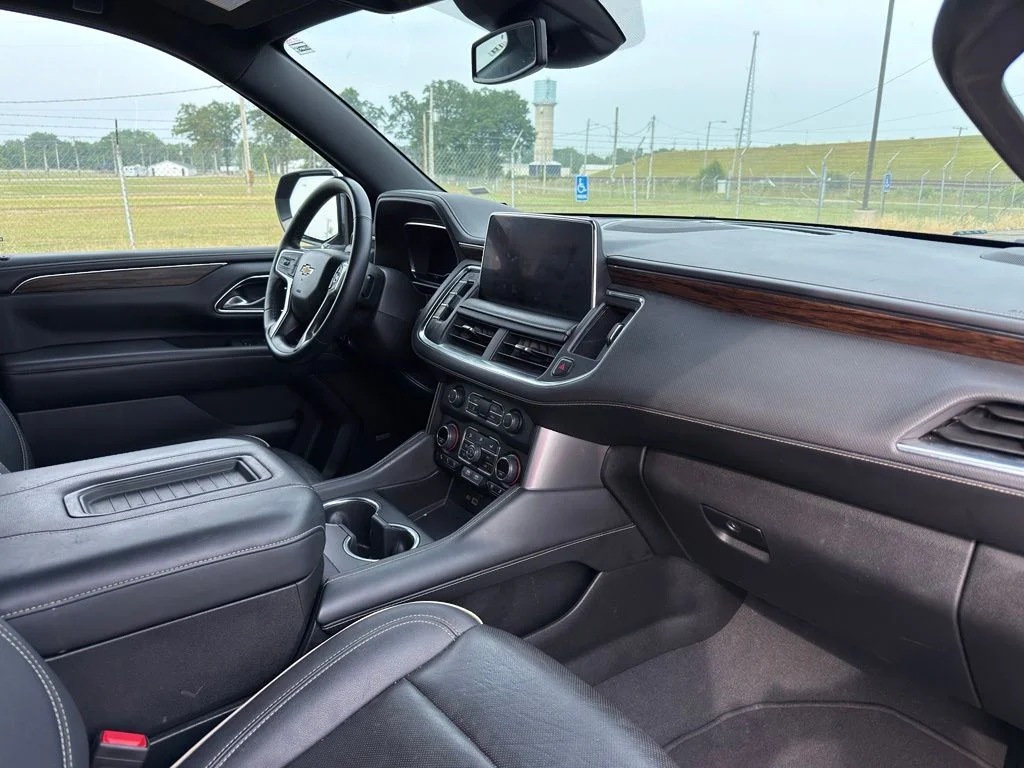 Used 2024 Black Chevrolet Premier image 37
