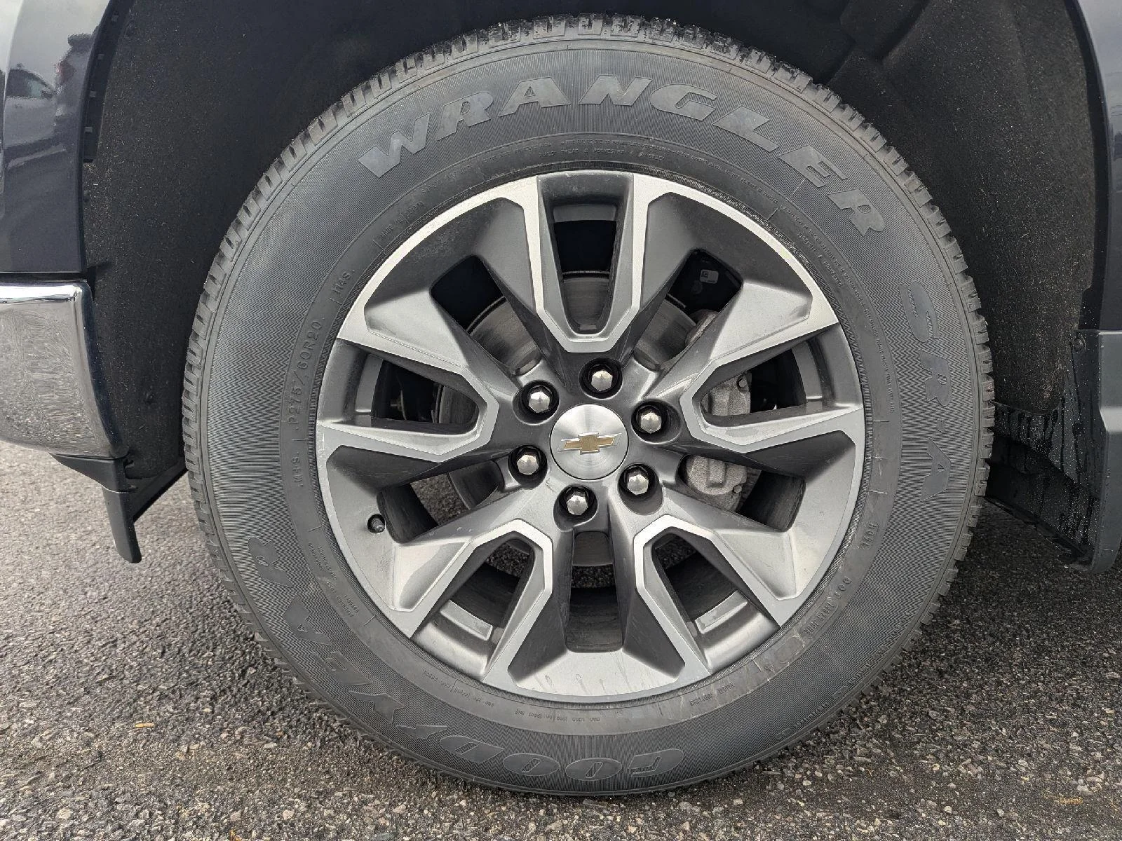 Used 2023 Dark Ash Metallic Chevrolet LT (2FL) image 10