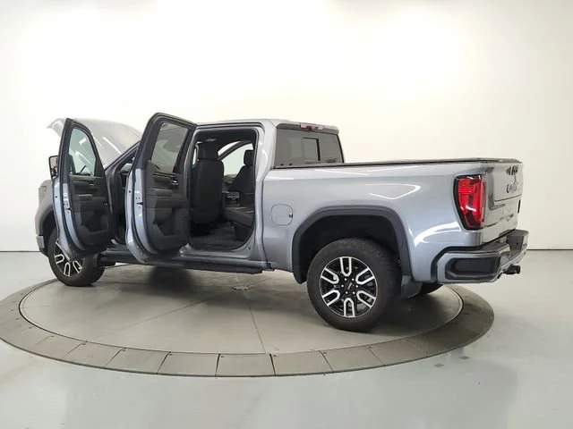 Used 2024 Sterling Metallic GMC AT4 image 13