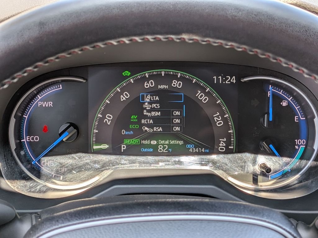 Used 2022 Red Toyota SE image 20