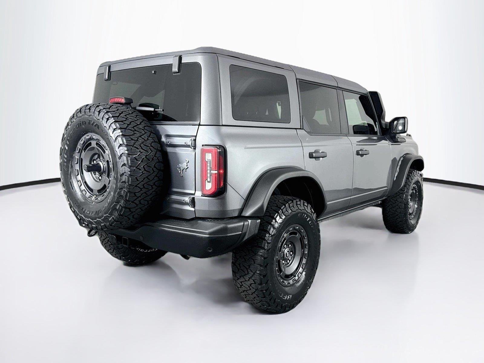 Used 2024 Carbonized Gray Ford Everglades image 2