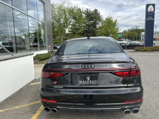 Used 2022 Mythos Black Metallic Audi BLACK OPTIC PLUS & EXECUTIVE PACKAGE !! BANG & OLUFSEN ADVANCED !!! OVER $ 146K MSRP !!! image 5