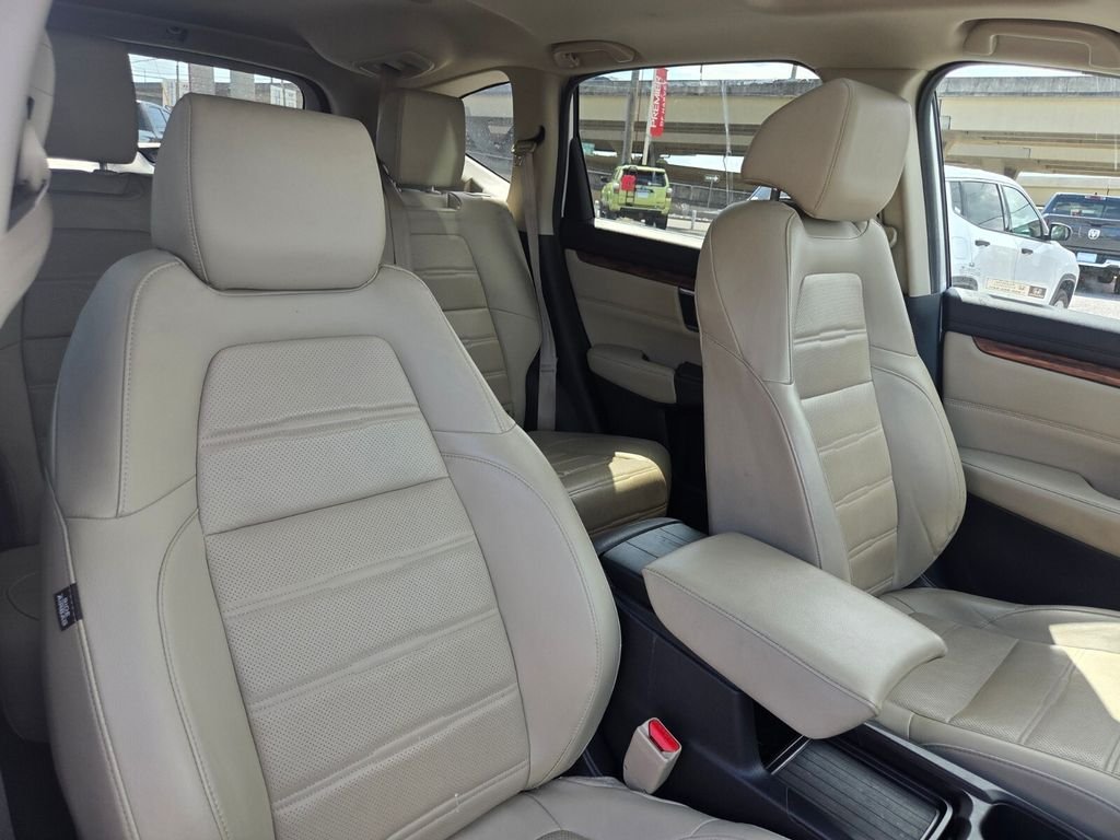 Used 2021  Honda EX-L image 30