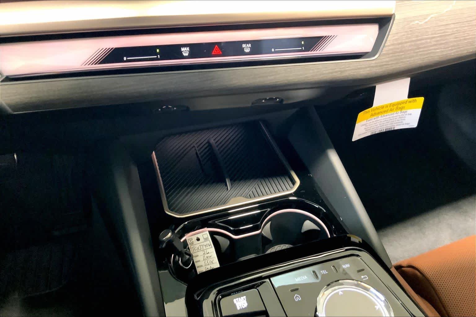 New 2026 Mineral White Metallic BMW 550e xDrive image 20