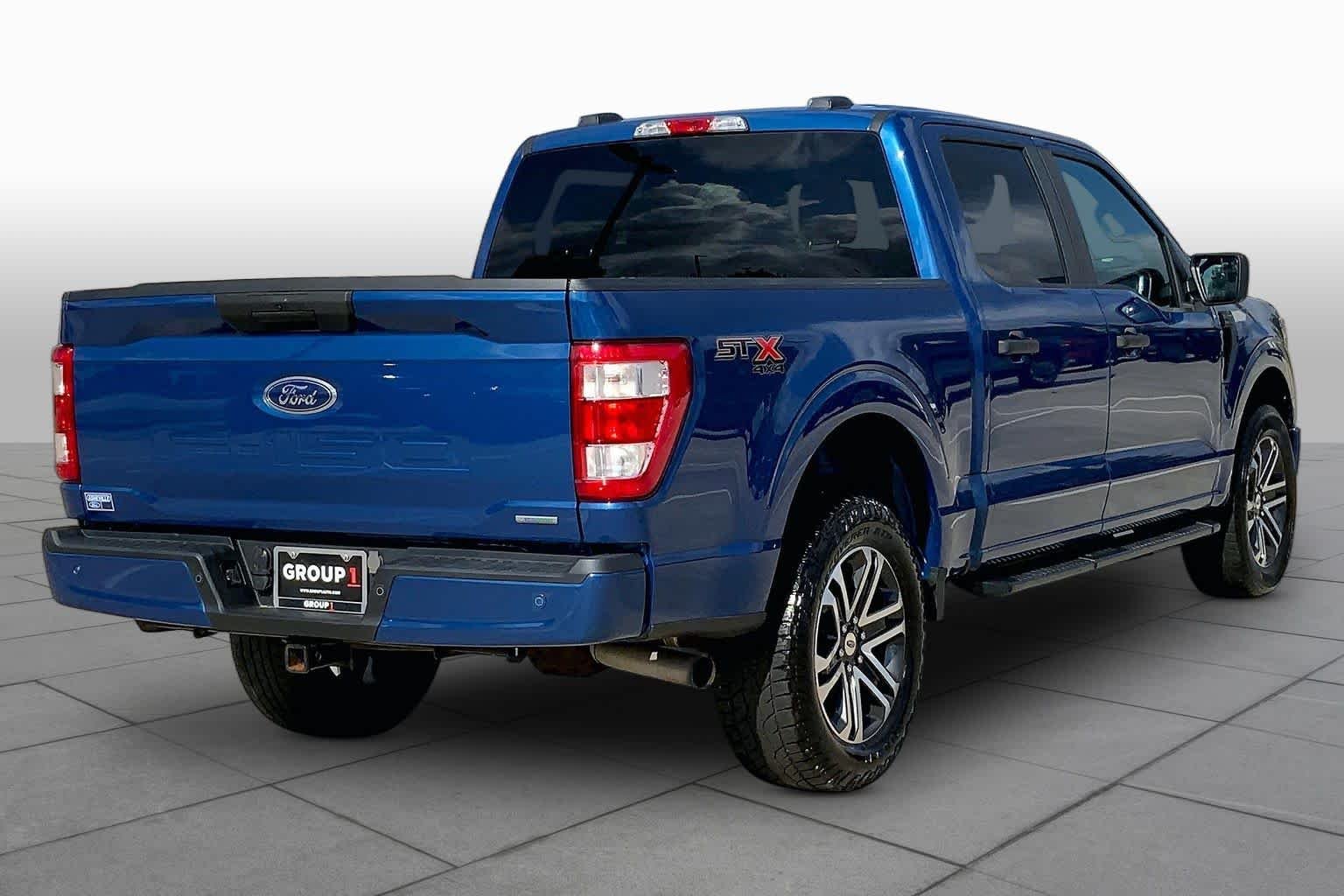 Used 2023 Atlas Blue Metallic Ford XL image 13