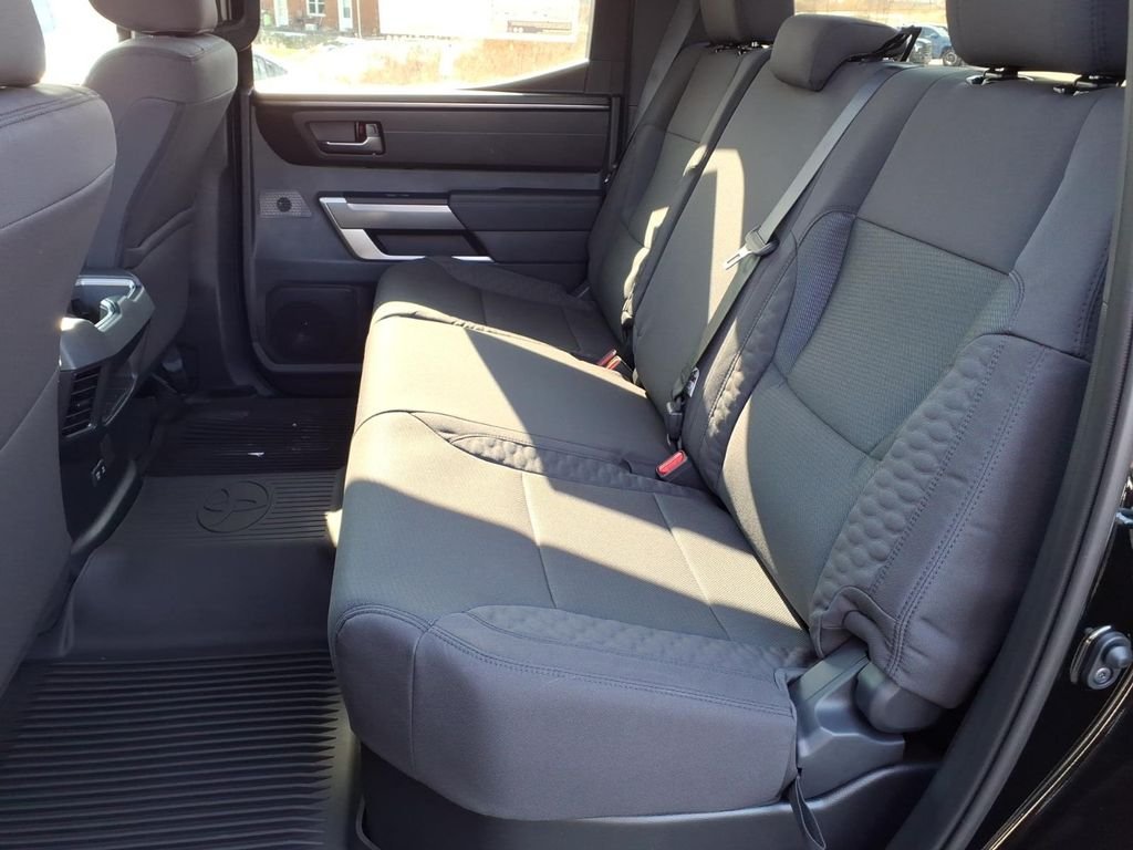 2026 Toyota Tundra SR5 - Photo 8
