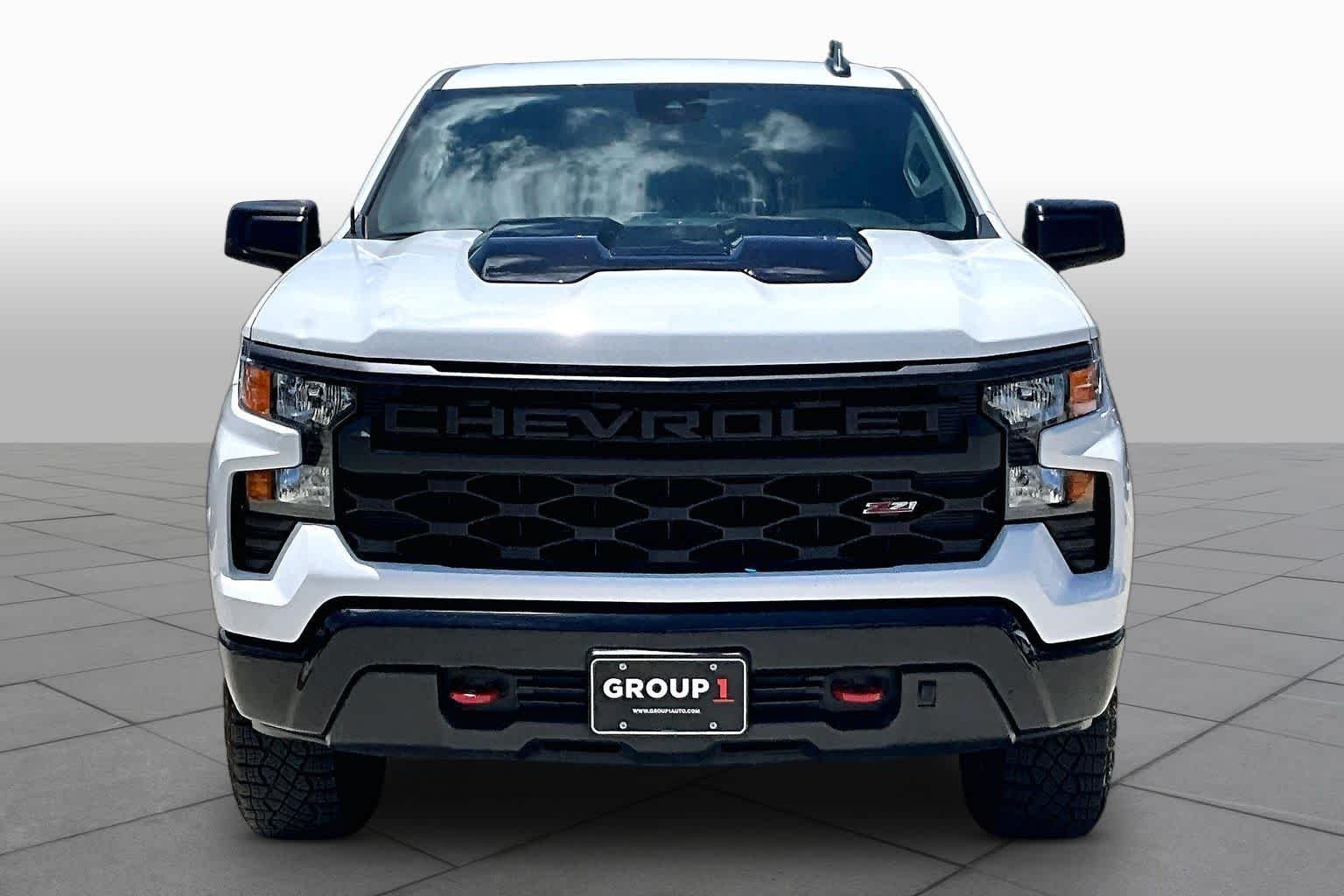 Used 2023 Summit White Chevrolet Custom Trail Boss image 4