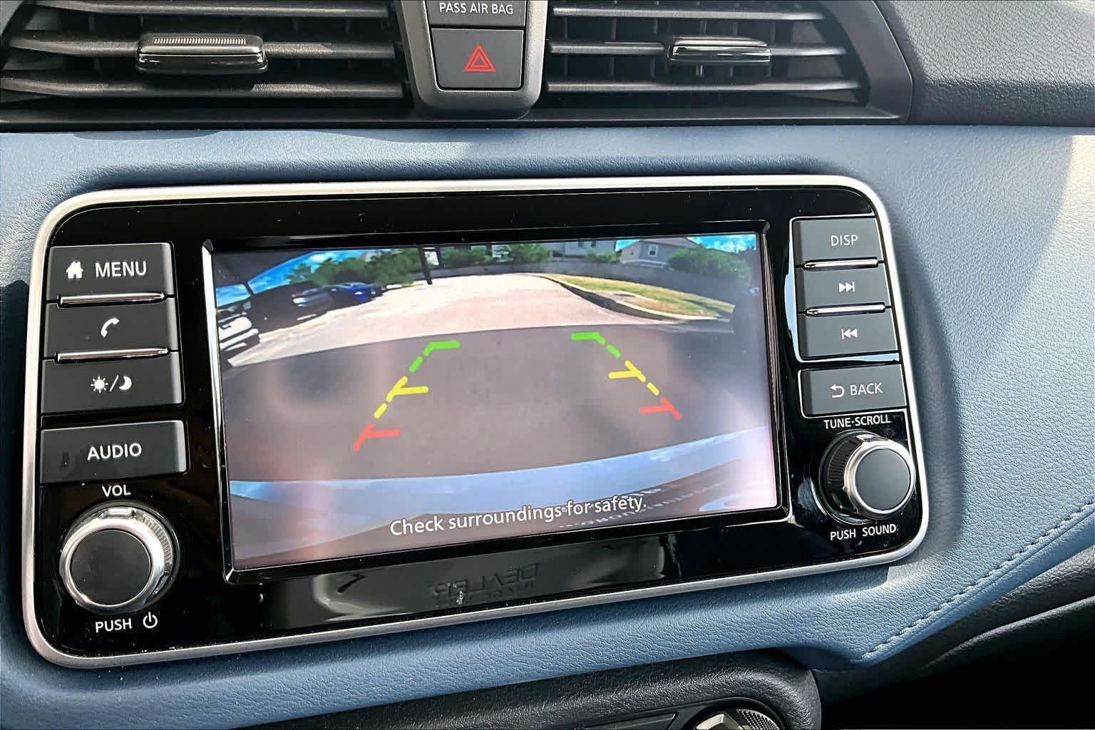 2025 Nissan Versa Sedan SV - Photo 26