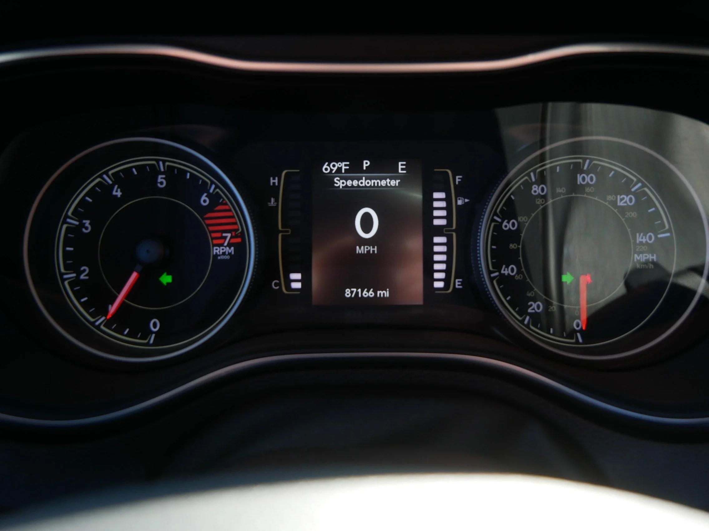 Used 2020 Velvet Red Pearlcoat Jeep Latitude Plus image 33