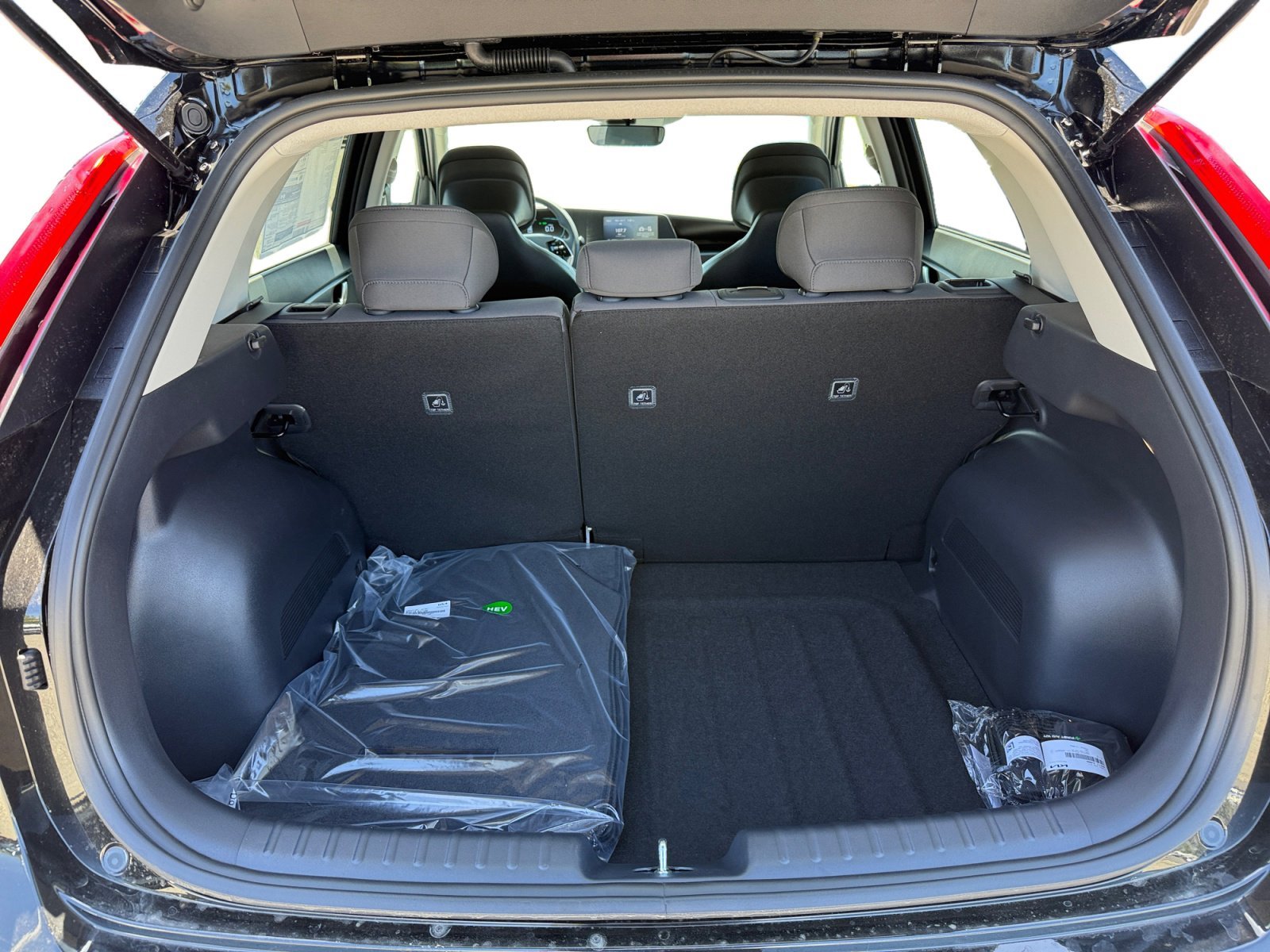 New 2026 Aurora Black Pearl Kia LX image 17