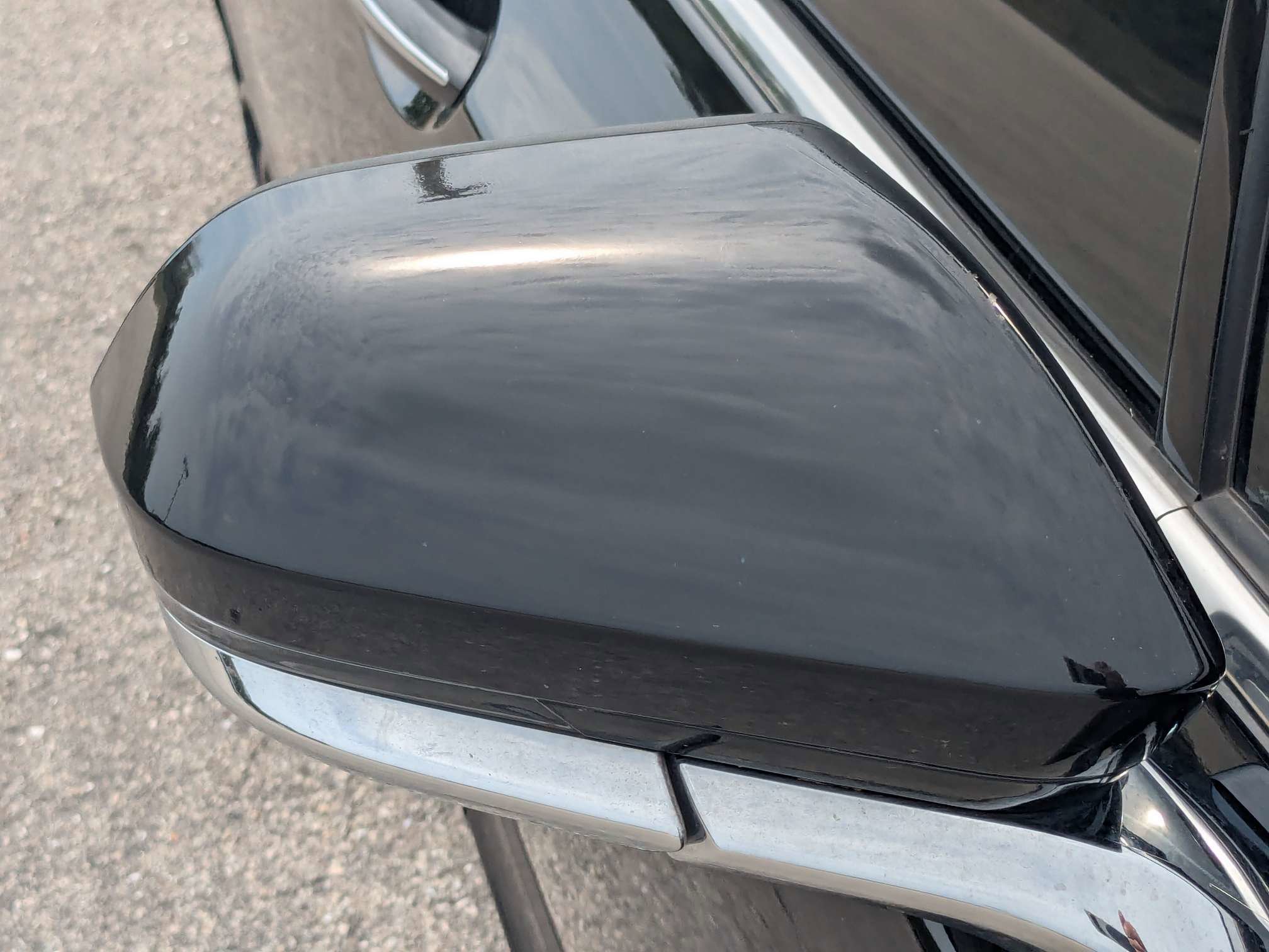 Used 2020 Infinite Black Metallic Lincoln Reserve image 11