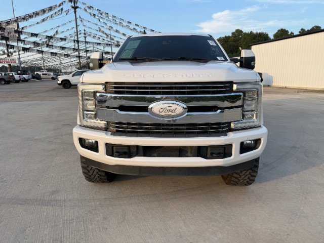 Used 2019 White Ford LARIAT image 8