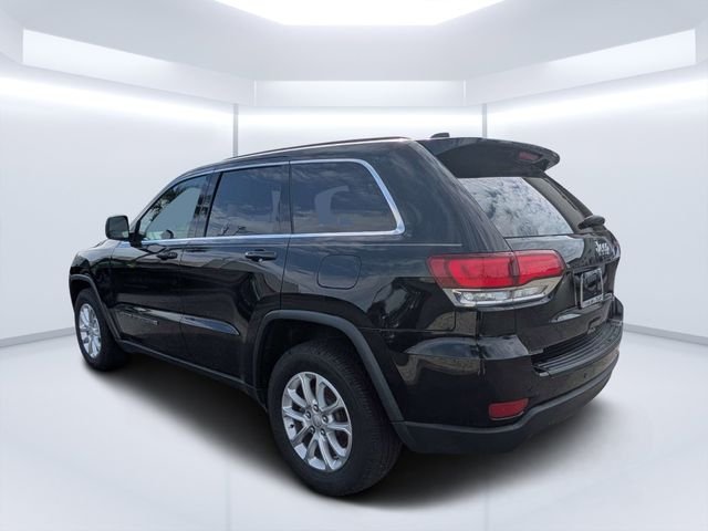 Used 2022 Black Jeep Laredo E image 5