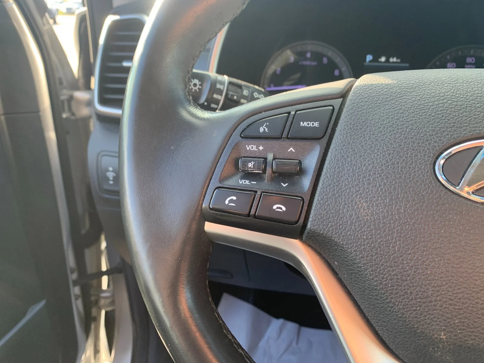 Used 2019 Molten Silver Hyundai Ultimate image 26
