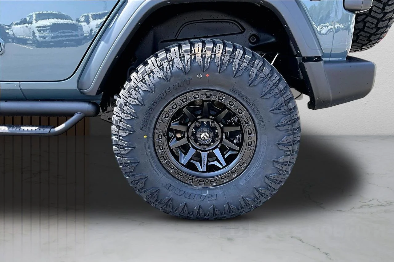New 2026 Anvil Clear-Coat Exterior Paint Jeep Sport image 32