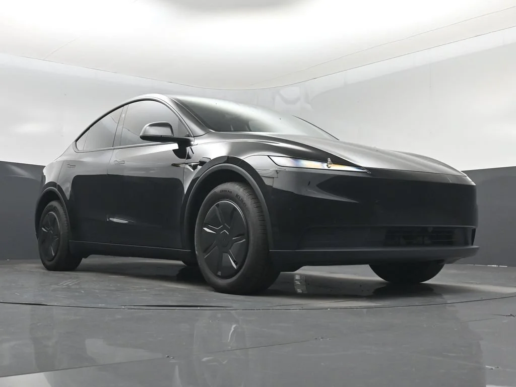 Used 2026 Black Tesla Premium image 32