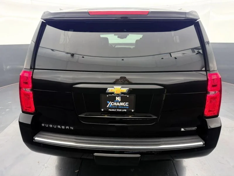 Used 2017  Chevrolet Premier Sport Utility 4D image 6