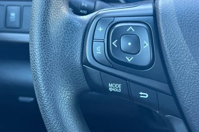 Used 2016 Silver Toyota LE image 25