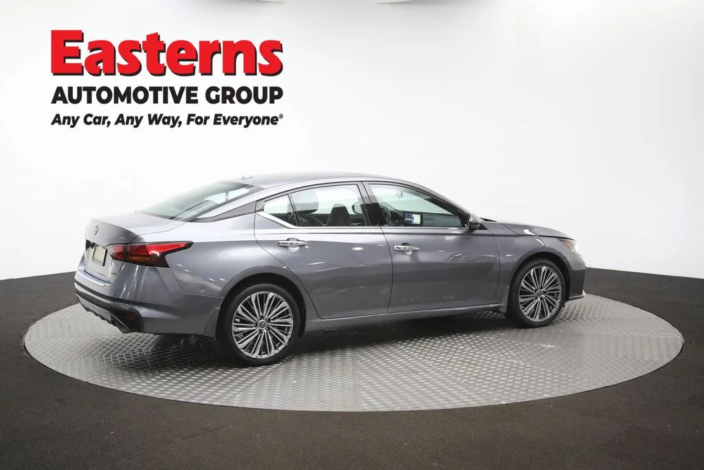 Used 2023 Gray Nissan 2.5 SL image 35