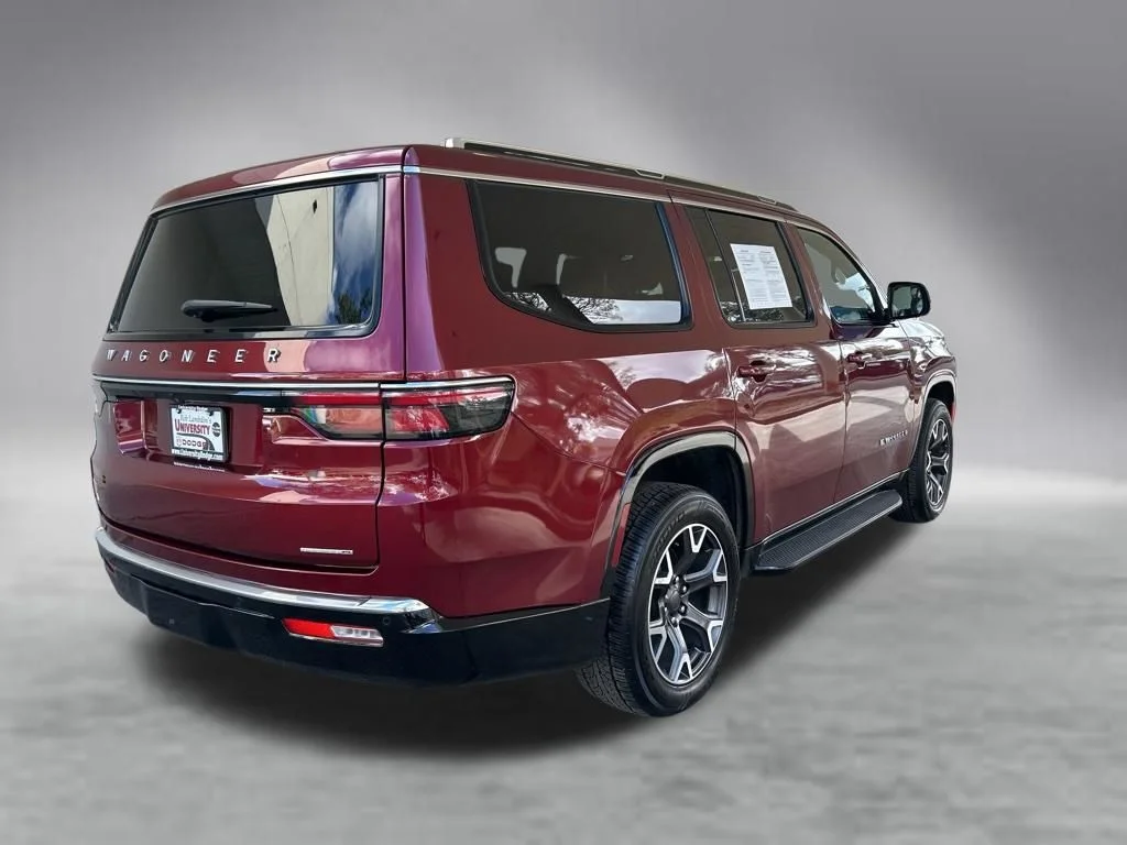 Used 2023 Red Jeep Series III image 2