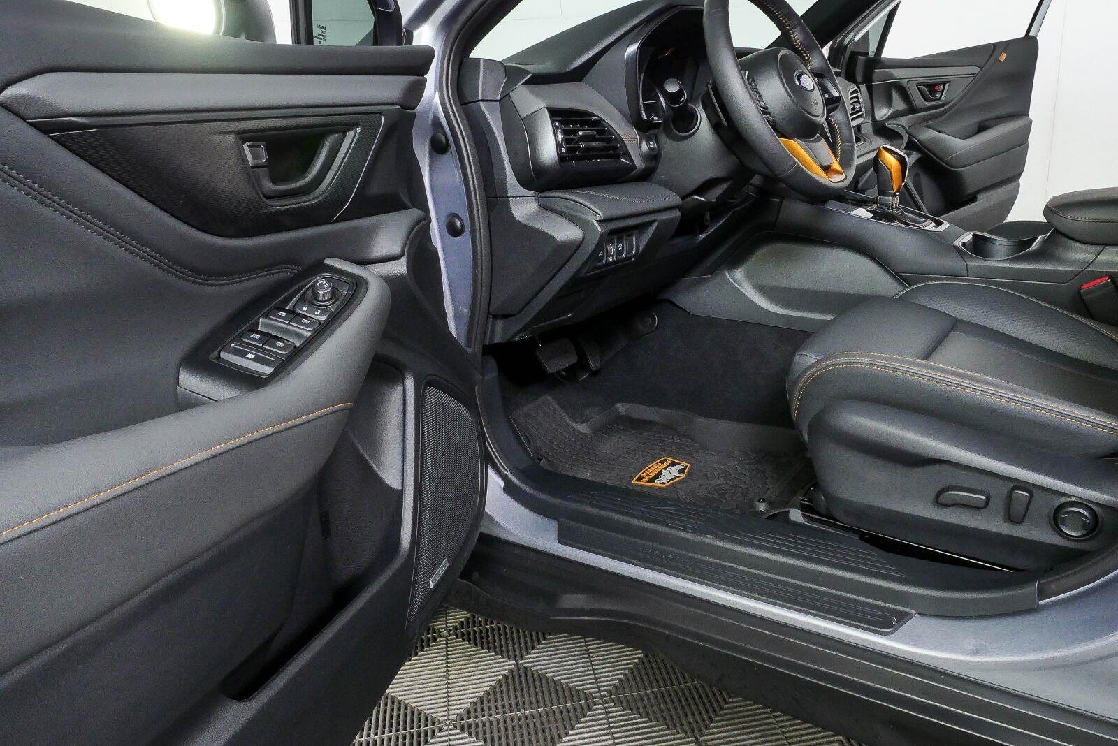 Used 2025 Ice Silver Metallic Subaru Wilderness image 21