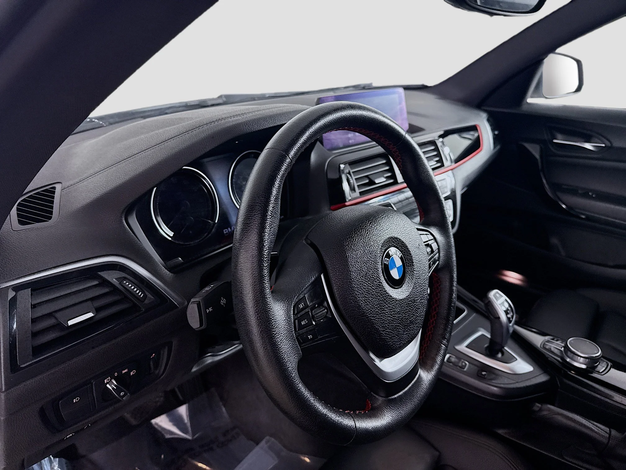 Used 2019 Alpine White BMW 230i image 19