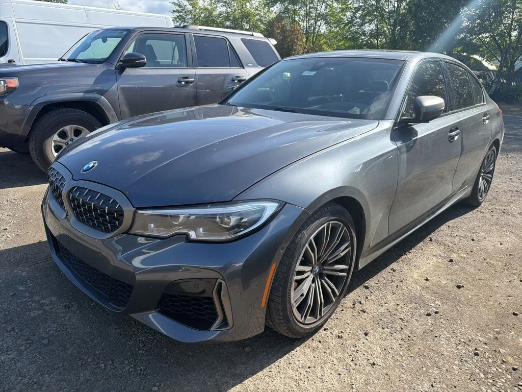 2021 BMW 3 Series M340i xDrive Sedan's photo