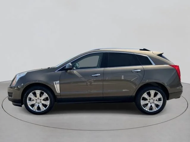 Used 2016 Cadillac SRX Luxury Collection with VIN 3GYFNBE38GS575180 for sale in St. Clair Shores, MI