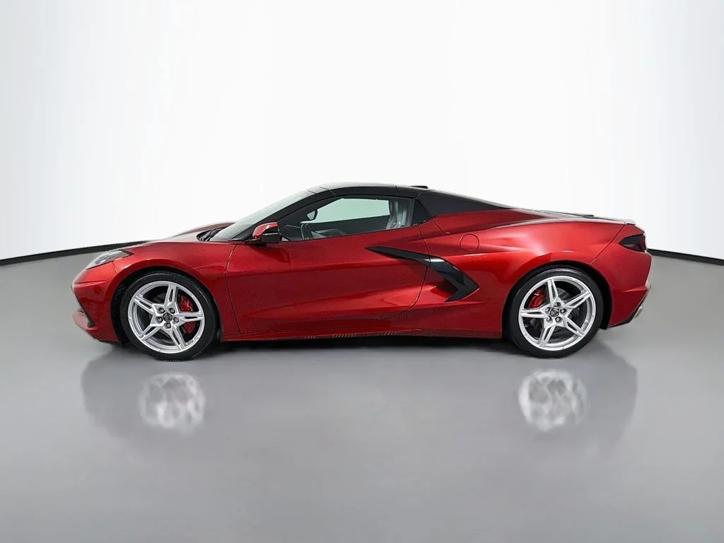 Used 2022 Red Chevrolet Stingray image 8
