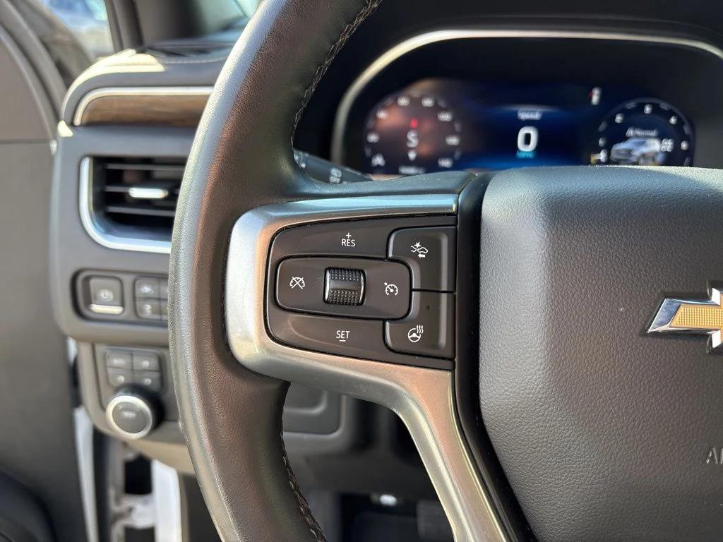 Used 2023 White Chevrolet Premier image 9